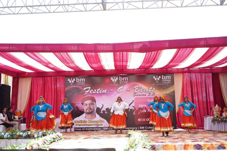 Haryanvi folk dance performance